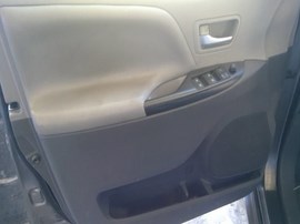 2015 TOYOTA SIENNA, GRAY, LE MODEL, 3.5L, AT,  FWD.   Z26508